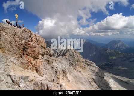 Sommet sur le mont Zugspitze, Wetterstein Range, Bavière, Allemagne Banque D'Images