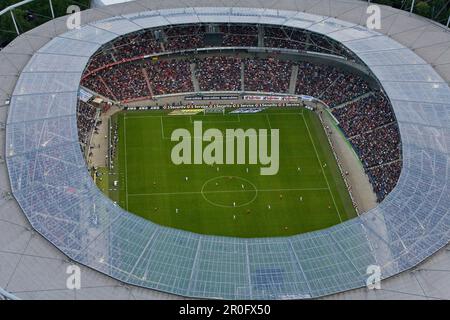 Match de football dans un stade de football, Hanovre, Basse-Saxe, Allemagne Banque D'Images