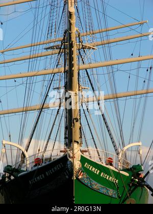 Musée navire Rickmer Rickmers dans le port, ville hanséatique de Hambourg, Allemagne Banque D'Images