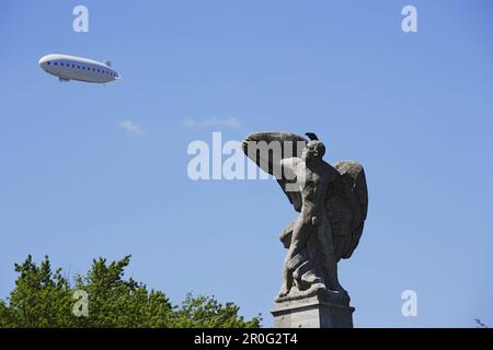 Zeppelin Monument, dirigeable en plein air, Constance, Bade-Wurtemberg, Allemagne Banque D'Images