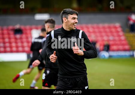 Cleethorpes, Royaume-Uni, 8th mai 2023. Shaun Pearson lors du match de football de la Ligue FEL du Bet du Sky deux entre le FC de Grimsby Town et l'AFC Wimbledon à Blundell Banque D'Images