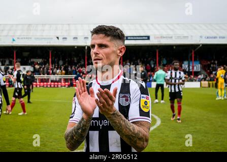 Cleethorpes, Royaume-Uni, 8th mai 2023. Gavan Holohan lors du match de football de la Ligue FEL du Bet du Sky, deux matchs entre le FC de Grimsby Town et l'AFC Wimbledon à Blundell Banque D'Images