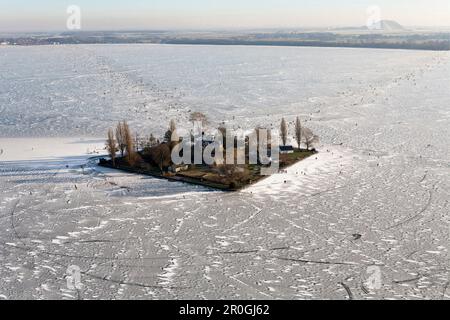 Île de Wilhelmstein dans le lac gelé Steinhude, Basse-Saxe, Allemagne Banque D'Images