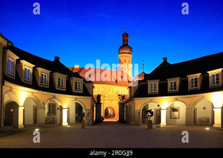 Entrée au château, Weikersheim, vallée du Tauber, Bade-Wurtemberg, Allemagne Banque D'Images