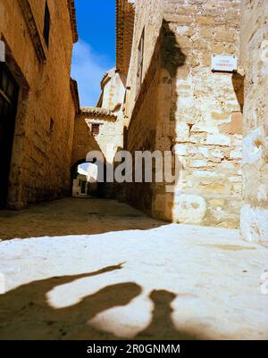 Lane Calle Alto, vieille ville, Baeza, Andalousie, Espagne Banque D'Images