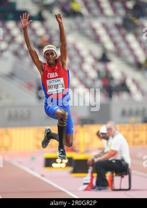 Jordan Alejandro Díaz Fortun dans le triple saut aux Championnats du monde d'athlétisme de Doha 2019. Banque D'Images