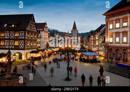 Marché de Noël, Gengenbach, Forêt Noire, Bade-Wurtemberg, Allemagne Banque D'Images