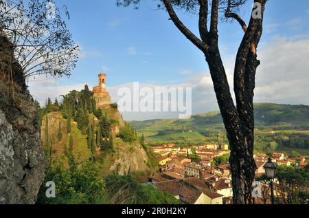 Tour de l'horloge, Brisighella près de Faenza, Émilie-Romagne, Italie Banque D'Images