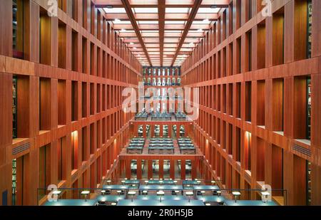 Salle de lecture à Jacob-und-Wilhelm-Grimm-Zentrum, Leseterrassen, bibliothèque de l'Université Humboldt, bibliothèque universitaire, Berlin, Allemagne, Europe Banque D'Images