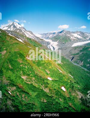 États-Unis, Alaska, forêt nationale de Chugach, montagnes de Chugach enneigées Banque D'Images