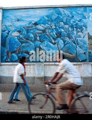 ÉRYTHRÉE, Asmara, peintures murales représentant la guerre entre l'Érythrée et l'Éthiopie Banque D'Images