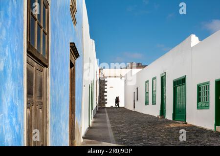 Allée à Teguise, Lanzarote, Îles Canaries, Espagne Banque D'Images