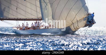 'Cutter de grande classe ''Cambria'', Konstrukteur William Fife 1928, Classic Sailing Regatta ''Régates Royales'', Cannes, Côte d'Azur, France' Banque D'Images