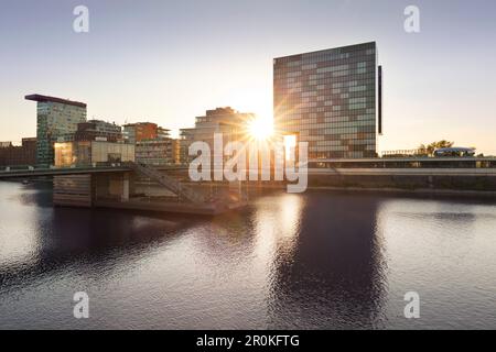 Hyatt Regency Hôtel à Duesseldorf, Medienhafen, Rhénanie du Nord-Westphalie, Allemagne Banque D'Images