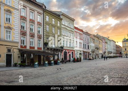 Lviv, Ukraine - 6 mai 2023: Place du marché à Lviv Banque D'Images