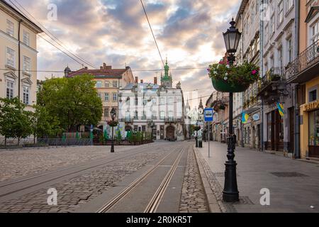 Lviv, Ukraine - 6 mai 2023: Place du marché à Lviv Banque D'Images