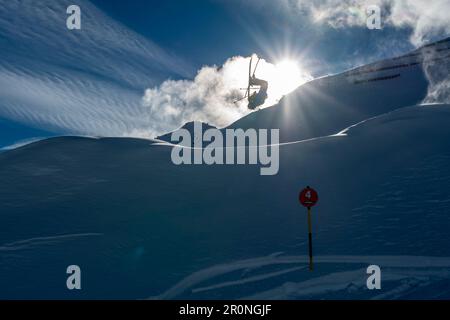 Poudering à Sölden, Tyrol, Autriche Banque D'Images