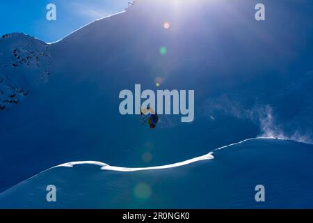 Poudering à Sölden, Tyrol, Autriche Banque D'Images