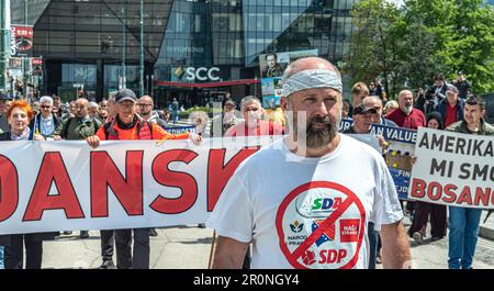 Manifestation des citoyens en raison de la décision de Schmitt de débloquer la formation du gouvernement de la FBiH Banque D'Images