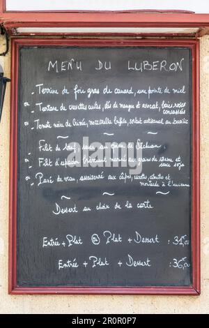 Détail d'un menu typique français en Provence - France Banque D'Images