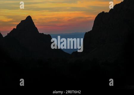 Coucher de soleil à la fenêtre dans le parc national de Big Bend au Texas Banque D'Images