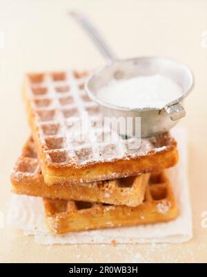 Gaufres avec du sucre glace Banque D'Images