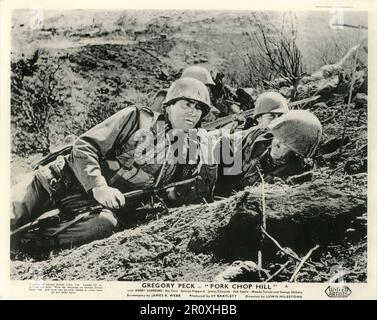 GREGORY PECK dans PORC CHOP HILL 1959 directeur LEWIS MILESTONE book Brig.Gen S.L.A. Marshall USAR scénario James R. Webb musique Leonard Rosenman producteur Sy Bartlett producteur exécutif Gregory Peck Melville Productions / United Artists Banque D'Images