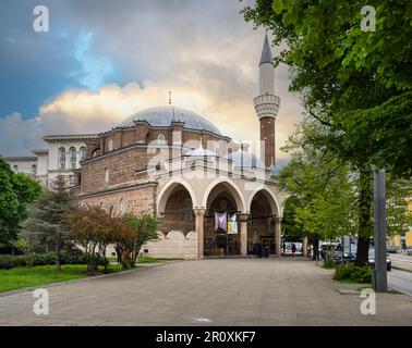 Sofia, Bulgarie. Mai 2023. Vue extérieure sur la mosquée Banya Bashi dans le centre-ville Banque D'Images