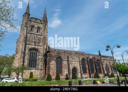 L'église paroissiale de St edtha est la plus grande église paroissiale médiévale du Staffordshire et possède un orgue classé de grade 1 Banque D'Images