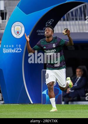 Madrid, Madrid, Espagne. 9th mai 2023. Vinicius Jr. Du Real Madrid pendant le match de football de la Ligue des champions entre le Real Madrid et la ville de Manchester au stade Santiago Bernabeu à Madrid, Espagne, 9 mai 2023 (Credit image: © Ruben Albarran/ZUMA Press Wire) USAGE ÉDITORIAL SEULEMENT! Non destiné À un usage commercial ! Banque D'Images