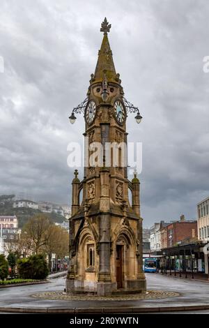 Tour de l'horloge Mallock Memorial à Torquay, Devon. Banque D'Images