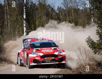 Tingsryd, Suède, 10 mai 2023 MRF Tires Dealer Team et Team GN Motorsport lors des essais avant le championnat européen de rallye de la FIA en Pologne. Pontus Tideman avec la copilote Julia Thulin crédit: PEO Mšller/Alay Live News Banque D'Images