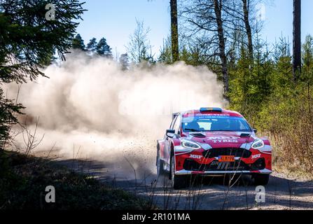 Tingsryd, Suède, 10 mai 2023 MRF Tires Dealer Team et Team GN Motorsport lors des essais avant le championnat européen de rallye de la FIA en Pologne. Pontus Tideman avec la copilote Julia Thulin crédit: PEO Mšller/Alay Live News Banque D'Images