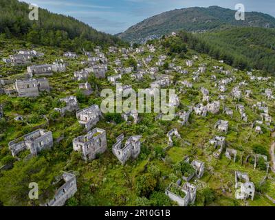 Vue aérienne de la ville antique de Kayakoy Banque D'Images