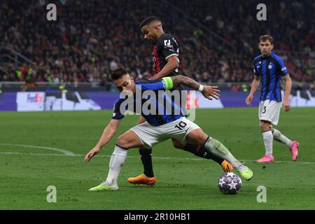 Milan, Italie. 10th mai 2023. Lautaro Martinez, du FC Internazionale, contrôle le ballon sous la pression des Messias juniors de l'AC Milan lors du match de la Ligue des champions de l'UEFA à Giuseppe Meazza, Milan. Crédit photo à lire: Jonathan Moscrop/Sportimage crédit: Sportimage Ltd/Alay Live News Banque D'Images