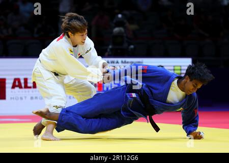 Doha, Qatar. 10/05/2023, stade Ali Bin Hamad Al Attiyah, Doha (Qatar). 10th mai 2023. (G-D) Megumi Horikawa (JPN), Prisca Awiti Alcaraz (MEX), 10 MAI 2023 - Judo : Championnat du monde de judo Doha 2023 le match de la table ronde des femmes -63kg 3rd à l'arène Ali Bin Hamad Al Attiyah, Doha, Qatar. Crédit: Naoki Nishimura/AFLO SPORT/Alay Live News Banque D'Images