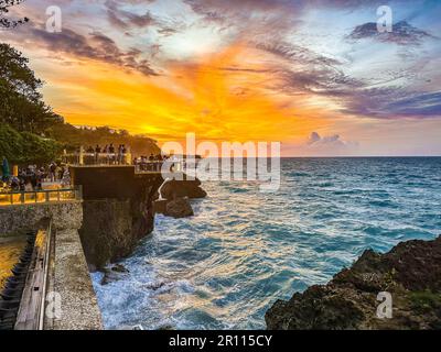 Rock bar à Jimbaran, Bali, Indonésie Banque D'Images