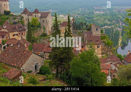 Rivière Lot, Vallée du Lot, Camino de Santiago, midi-Pyrénées, Saint Cirq Lapopie, France Banque D'Images