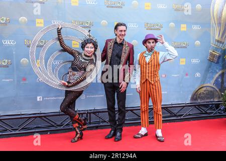 Piazzale Cuoco, Milan, Italie, 10 mai 2023, Artiste du Cirque du Soleil lors de la première 'KURIOS - Cabinet des curiosités' - Actualités Banque D'Images