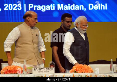 New Delhi, Delhi, Inde. 11th mai 2023. Le Premier ministre Narendra Modi a profité des célébrations de la Journée nationale de la technologie avec le ministre de la Défense Rajnath Singh et le Dr Jitendra Singh, MOS (I/C) Science & Technology, Earth Sciences, MOS PMO, D/o Space, Atomic Energy, DoPT présentera également en événement et le PM publie le timbre et la pièce commémoratifs à l'occasion également le PM dédié à la nation et à la pierre de fondation de neuf projets, à Pragati Maidan, à New Delhi, (Credit image: © Ravi Batra/ZUMA Press Wire) USAGE ÉDITORIAL SEULEMENT! Non destiné À un usage commercial ! Banque D'Images