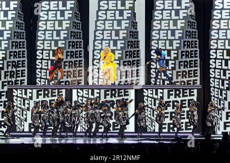 10 mai 2023, Liverpool, Merseyside, Royaume-Uni: Liverpool, Angleterre: Représentation de danse 'soyez qui vous Wanna be' au Concours Eurovision Song 2023, lors de la demi-finale deux à l'arène de Liverpool. Le Concours Eurovision de la chanson 2023 a lieu à Liverpool, après que l'Ukraine, vainqueur du concours 2022 avec la chanson 'Stefania' de K. Orchestra, n'a pas été en mesure de répondre aux exigences de l'accueil de l'événement en raison de problèmes de sécurité causés par l'invasion russe. (Credit image: © Andy Von PIP/ZUMA Press Wire) USAGE ÉDITORIAL SEULEMENT! Non destiné À un usage commercial ! Banque D'Images