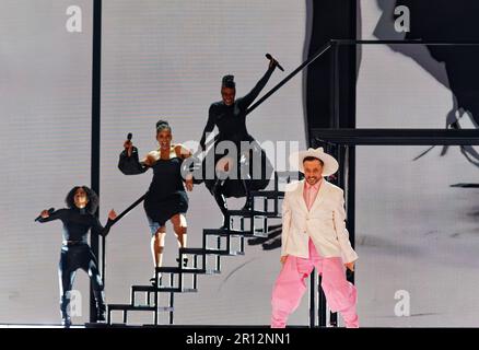 10 mai 2023, Liverpool, Merseyside, Royaume-Uni: Liverpool, Angleterre: Gustaph chante "à cause de vous" représentant la Belgique au Concours Eurovision Song 2023, dans la demi-finale deux à Liverpool Arena. Le Concours Eurovision de la chanson 2023 a lieu à Liverpool, après que l'Ukraine, vainqueur du concours 2022 avec la chanson 'Stefania' de K. Orchestra, n'a pas été en mesure de répondre aux exigences de l'accueil de l'événement en raison de problèmes de sécurité causés par l'invasion russe. (Credit image: © Andy Von PIP/ZUMA Press Wire) USAGE ÉDITORIAL SEULEMENT! Non destiné À un usage commercial ! Banque D'Images