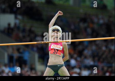 Ariane Friedrich Aktion Hochsprung Leichtathletik Gala à Wattenscheid am 2,8.2009. Banque D'Images