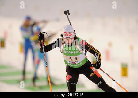 Andrea HENKEL Aktion Biathlon, 4x 6 KM Staffel der Frauen am 13.12.2009 à Hochfilzen. Banque D'Images