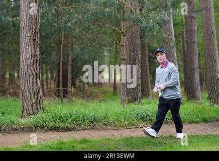 Brendan Lawlor se rend au 11th pendant la deuxième journée de l'Open de G4D au Woburn Golf Club, Milton Keynes. Date de la photo: Jeudi 11 mai 2023. Banque D'Images