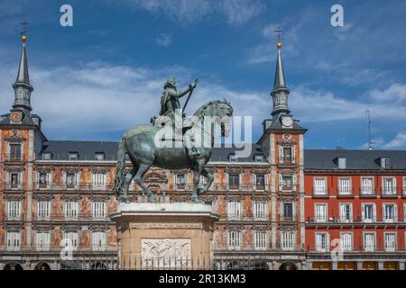 Statue du roi Philippe III (Felipe III) à la Plaza Mayor - Madrid, Espagne Banque D'Images