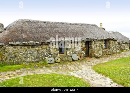 Kilmuir, île de Skye, Hébrides intérieures, Écosse - 19 juin 2015 : l'ancienne maison de croft dans le musée de la vie de l'île de Skye. Banque D'Images