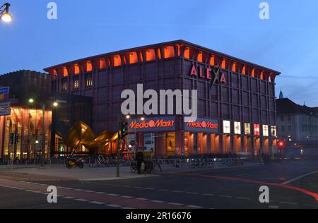 Alexa grand magasin, Grunerstrasse, Alexanderplatz, Mitte, Berlin, Allemagne Banque D'Images