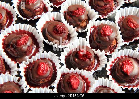 desserts au chocolat frais comme un fond gastronomique agréable Banque D'Images