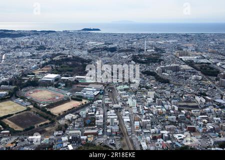 Station de Zengyo prise de vue aérienne du côté nord vers Enoshima direction Banque D'Images